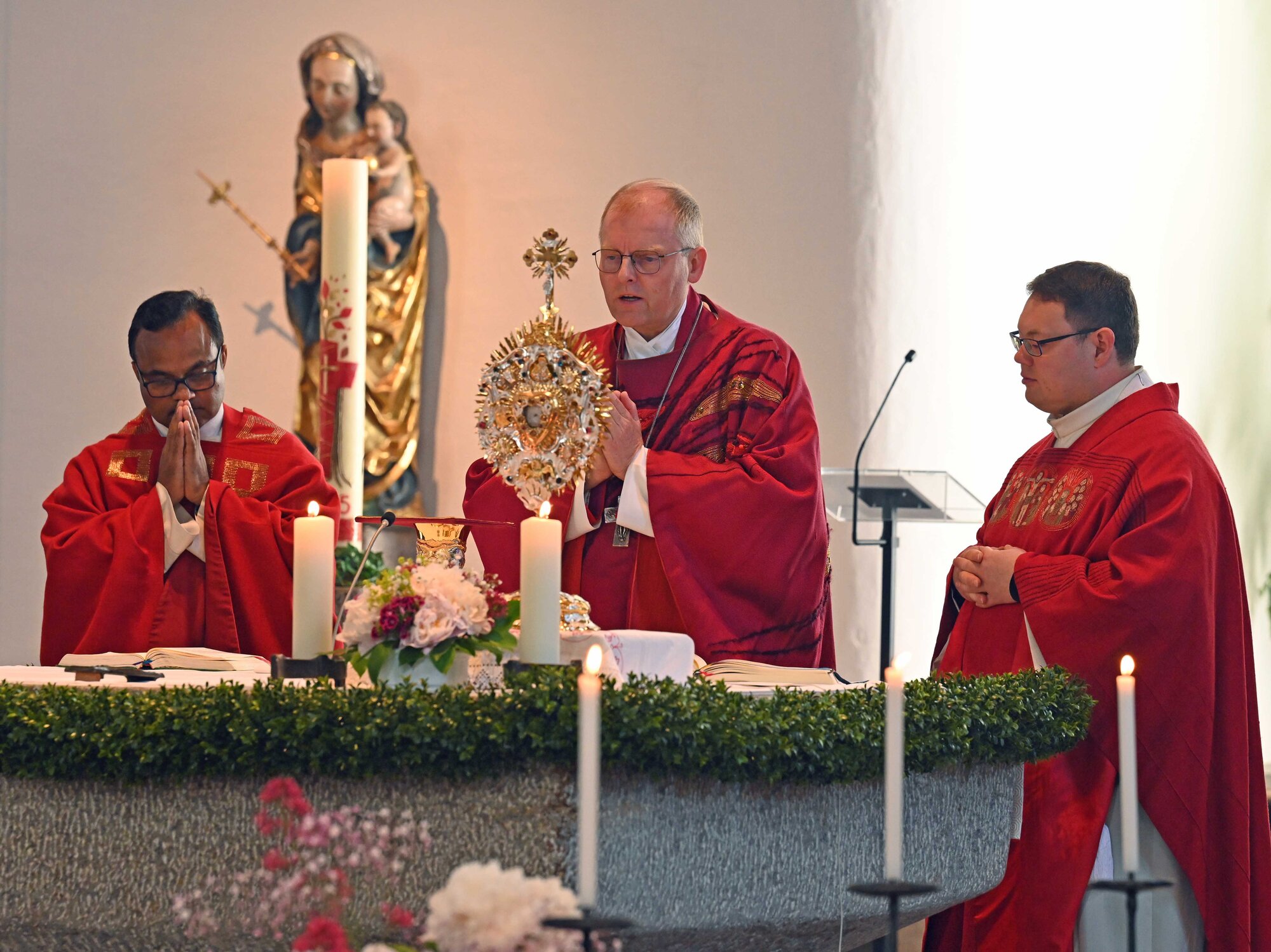 Zelebranten in Jettingen