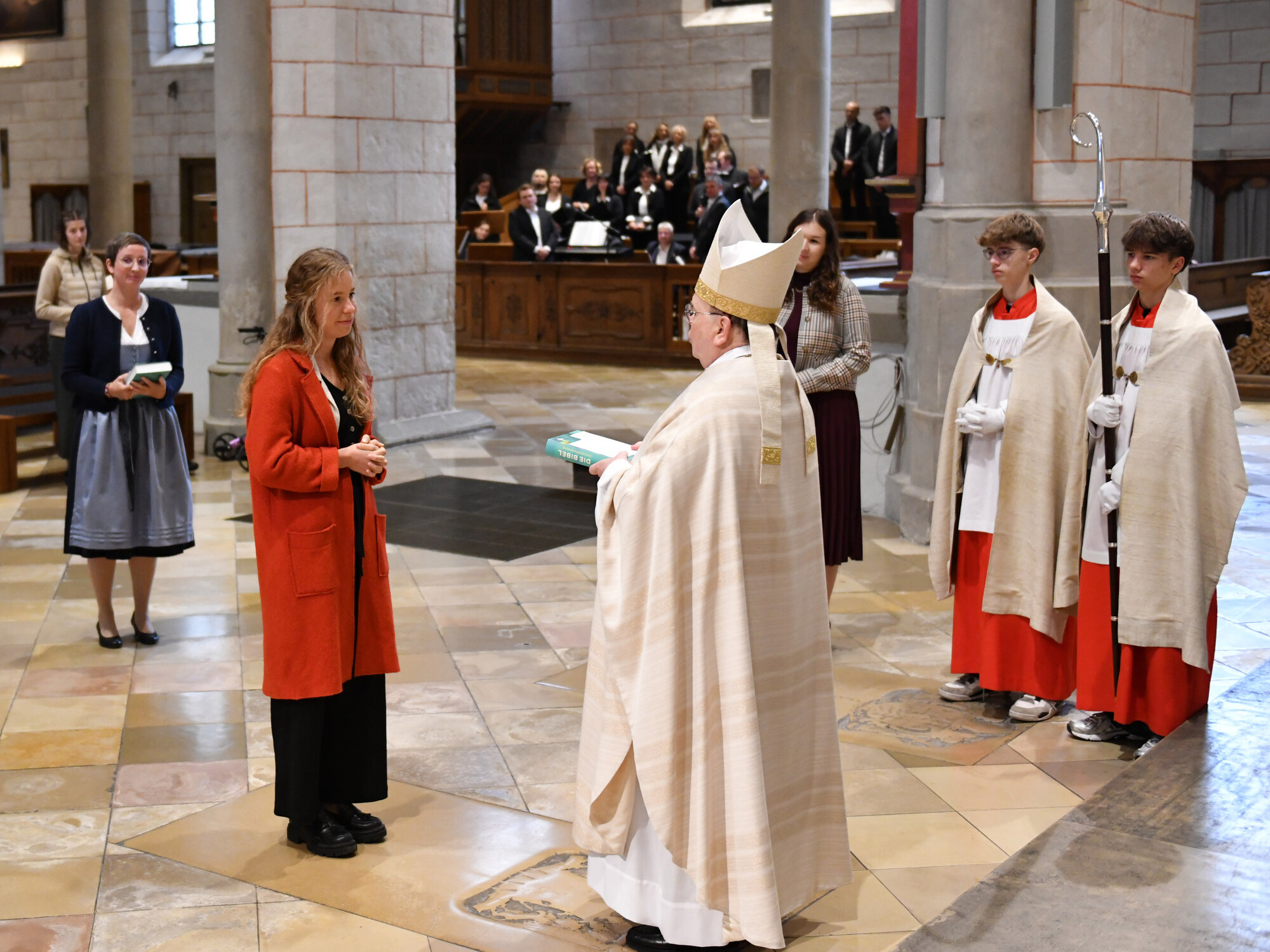 Aussendung der pastoralen Mitarbeiterinnen (Foto Maria Rösch_pba) 7