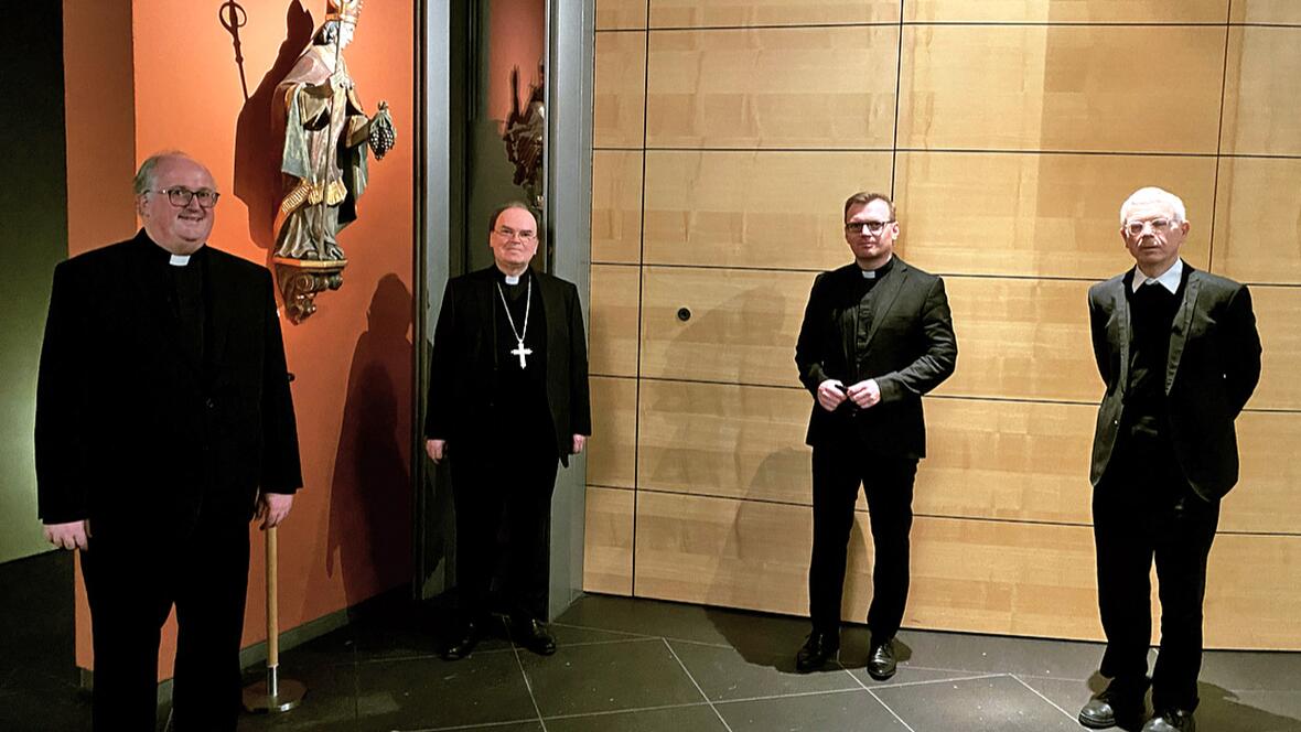 (v.l.) Regens Dr.Volker Malburg, Bischof Dr. Bertram Meier, Subregens Thomas Porwol und Spiritual Prof. Dr. Josef Freitag.