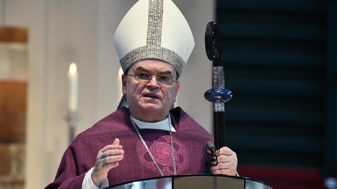 Bischof Bertram bei der Predigt zum Elendssonntag in Wigratzbad (Foto Julian Schmidt_pba) DSC_4222