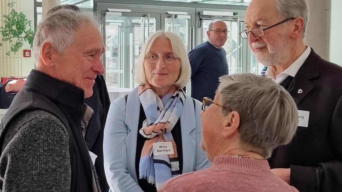 Angeregte Gespräche beim Diakonentag in Dillingen (Fotos: Diakon Gerhard Rummel, Arbeitsstelle Ständiger Diakonat)