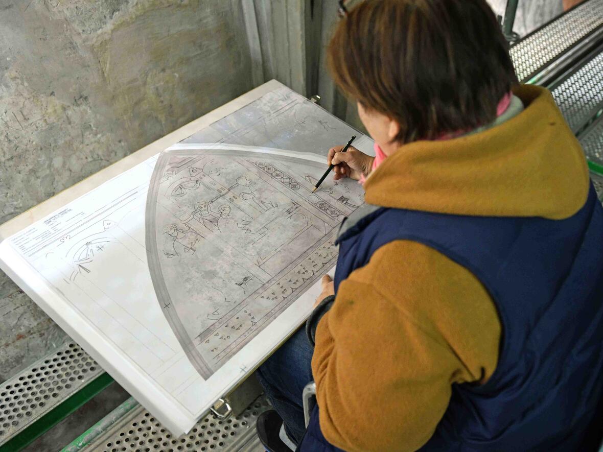 Restaurierungs- und Kartierungsarbeiten im Hohen Dom. (Foto: Nicolas Schnall / pba)