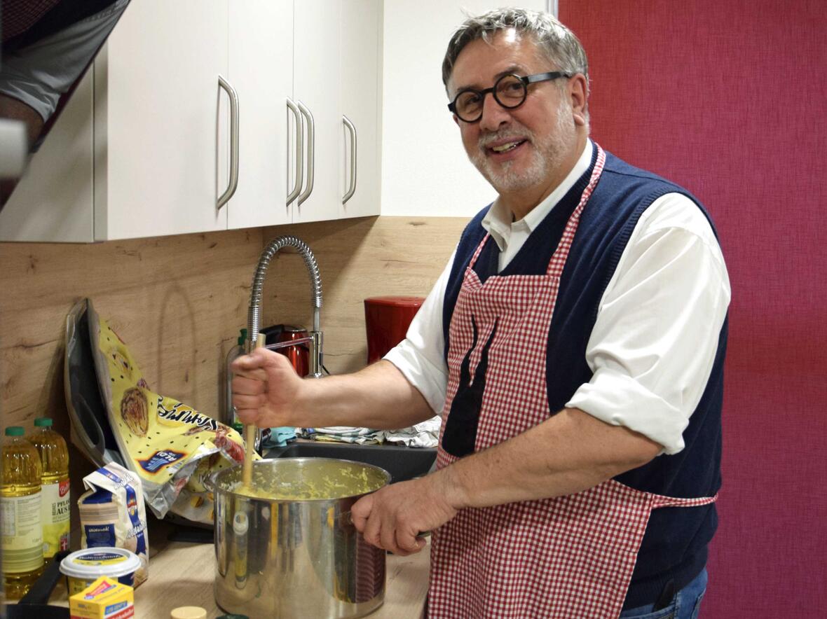 Dekan Karl-Bert Matthias (Foto: Sabine Verspohl-Nitsche / pba)