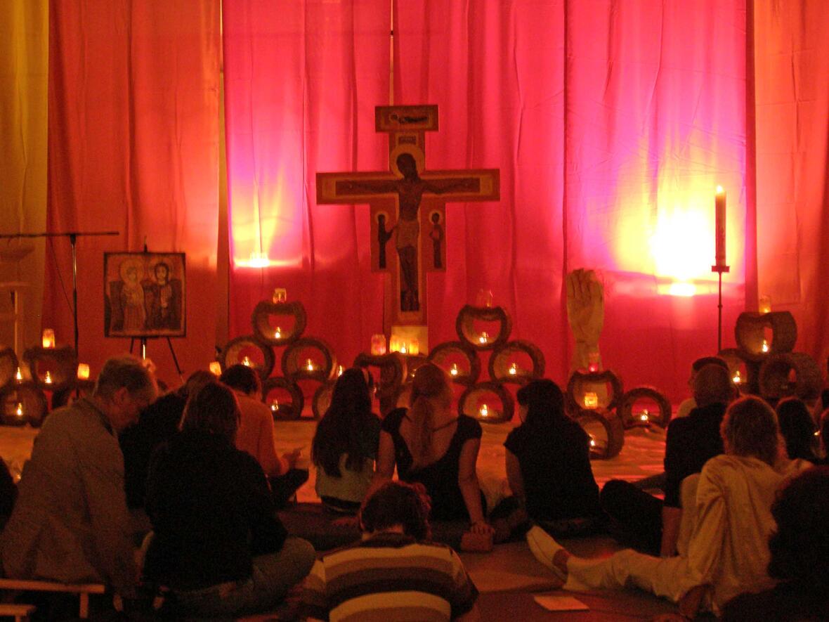 Das Taizé-Gebet zieht vielerorts zahlreiche Menschen an. (Foto: privat).