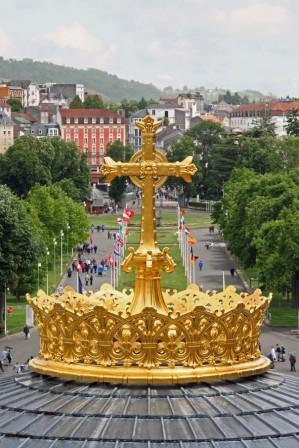 Rosenkranzbasilika im Heiligen Bezirk zu Lourdes