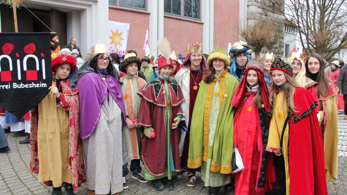 Die Sternsinger aus der Pfarrei Bubesheim. 