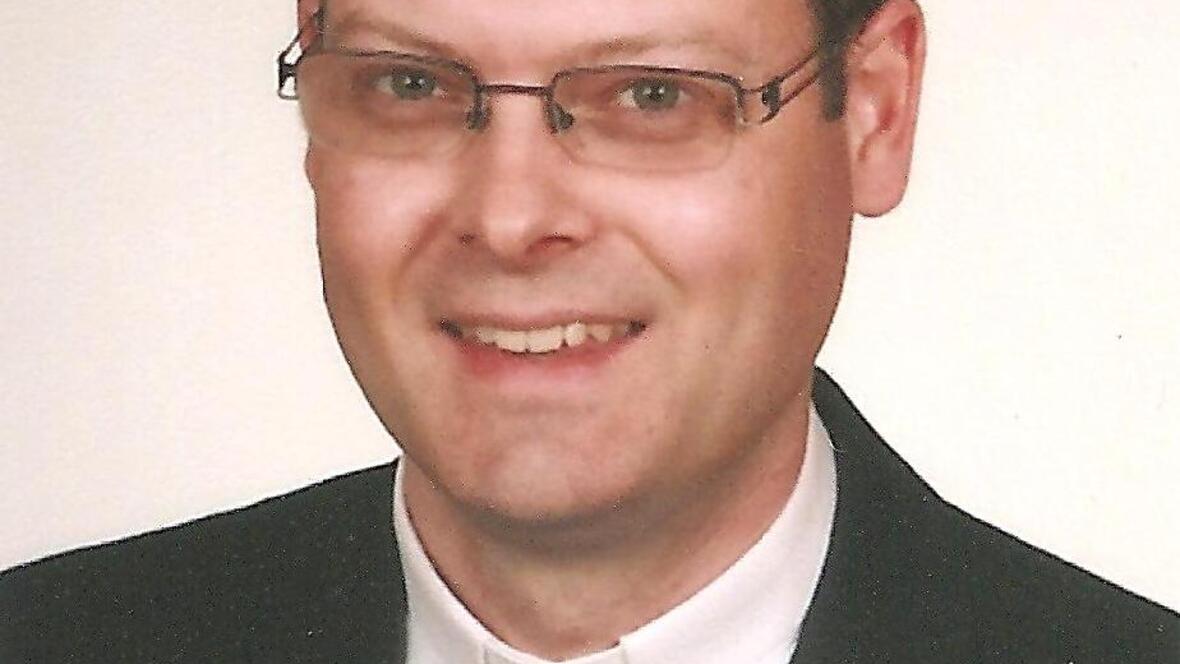 Diakon Tobias Brantl wählte den Primizspruch: "Die Liebe Gottes wurde unter uns dadurch offenbart, dass Gott seinen einzigen Sohn in die Welt gesandt hat, damit wir durch ihn leben." (1 Joh 4,9)