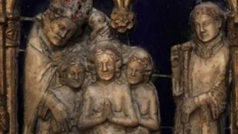 Bischof Narcissus tauft Afra. Die Abbildung befindet sich auf dem Steinsarkophag des hl. Narcissus.