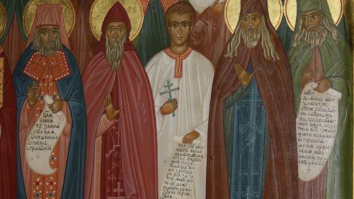 Alexander Schmorell (in der Mitte, noch ohne Heiligenschein) in der Münchner russ.-orth. Kirche der heiligen Neumärtyrer und Bekenner Russlands.