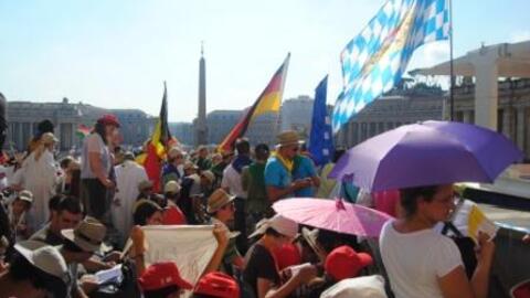 Über 2800 Ministranten aus dem Bistum Augsburg waren bei der Internationalen Ministrantenwallfahrt in Rom. Bild: Bettina Harvolk