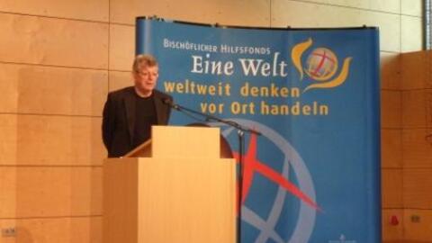 Bischof Dr. Erwin Kräutler CPPS kam auf Einladung des Bischöflichen Hilfsfonds „Eine Welt“ der Diözese Augsburg nach Pfaffenhausen. 