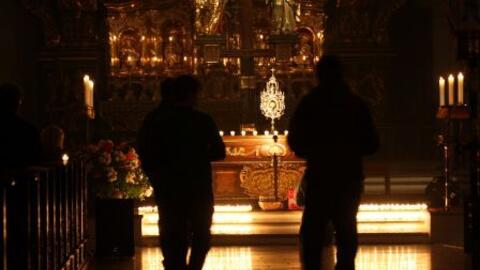 Über 500 Kerzen brannten in der Stadtpfarrkirche Maria Himmelfahrt in Landsberg.