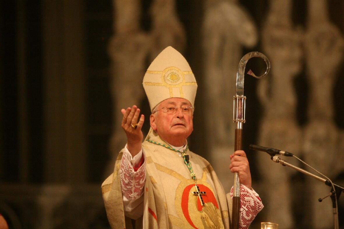 Bischof Dr. Walter Mixa predigte an Ostern im Augsburger Mariendom.