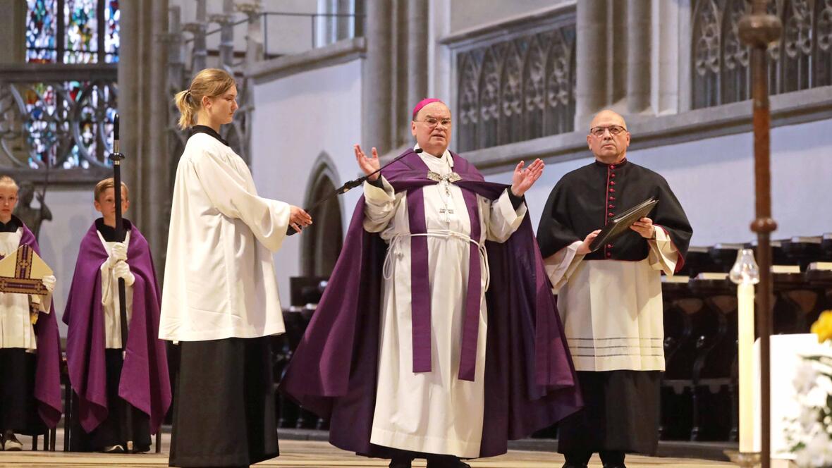 Geistliche Einstimmung im Dom