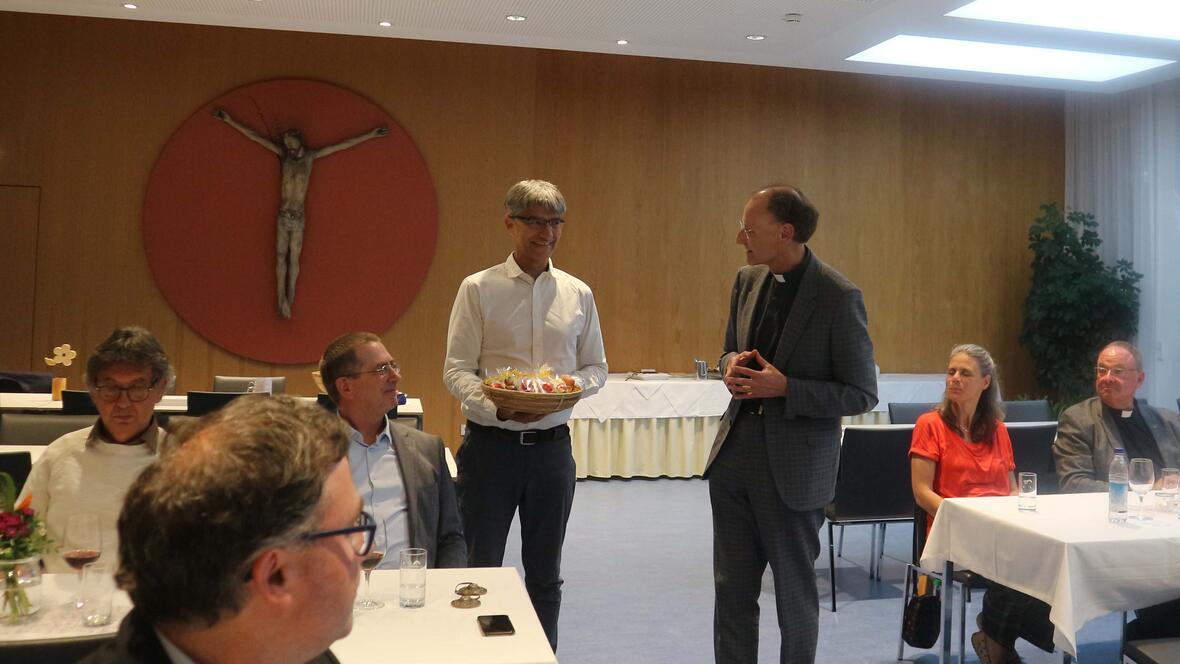 Feierstunde mit Sirtaki-Tanz