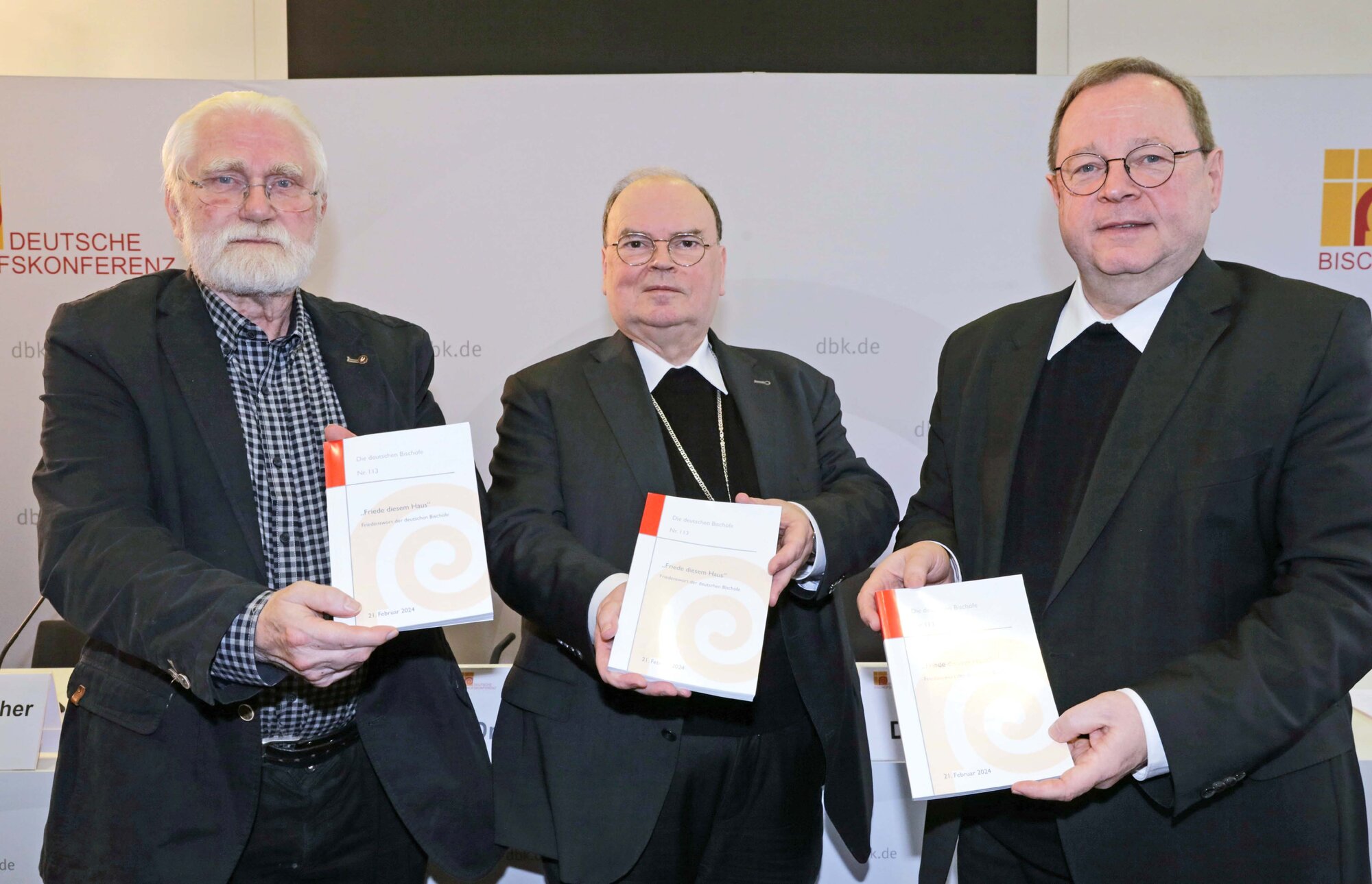 Pressekonferenz Friedenswort der deutschen Bischöfe (Foto Annette Zoepf pba)