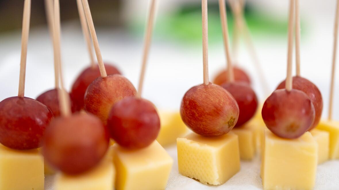 Nicht nur der Allgäuer Bergkäse war es, der die Menschen zum Stand einlud.