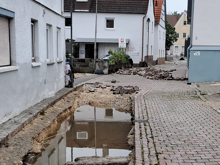 Die Folgen der verheerenden Hochwasserkatastrophe werden vielerorts lange sichtbar sein. (Foto: Caritas Augsburg)