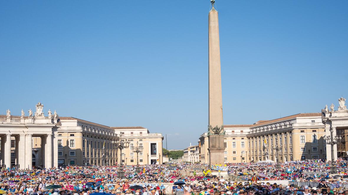 Bei der Generalaudienz nahmen zehntausende Ministrantinnen und Ministranten aus über zwanzig Nationen teil.