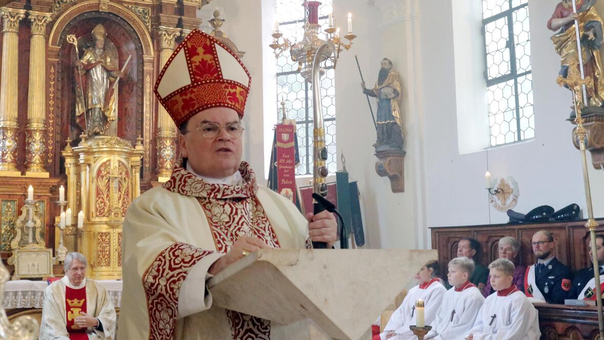 Predigt von Bischof Bertram beim Festgottesdienst in St. Blasius. (Foto: Annette Zoepf / pba)