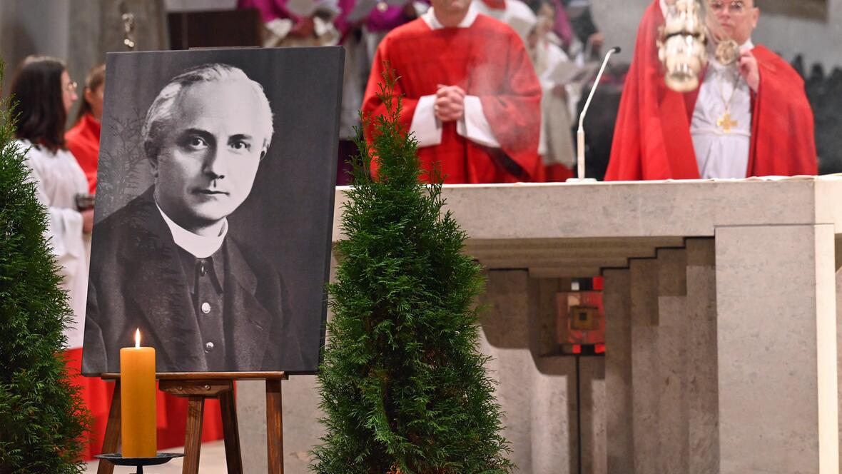 Dank für die Seligsprechung von Max Josef Metzger am 2. Adventssonntag im Augsburger Dom. (Fotos: Leander Stork / pba) 