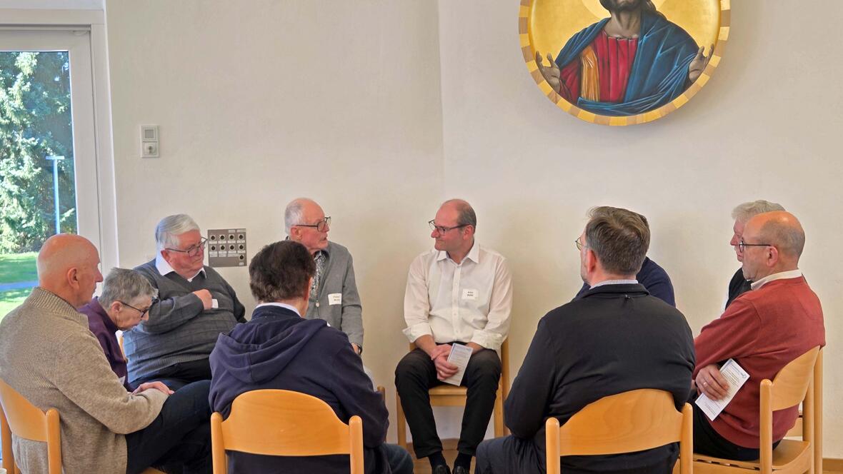 Diakonentag 2025: Die Teilnehmer absolvierten Synodale Übungen. (Fotos: Gerhard Rummel / ASD)