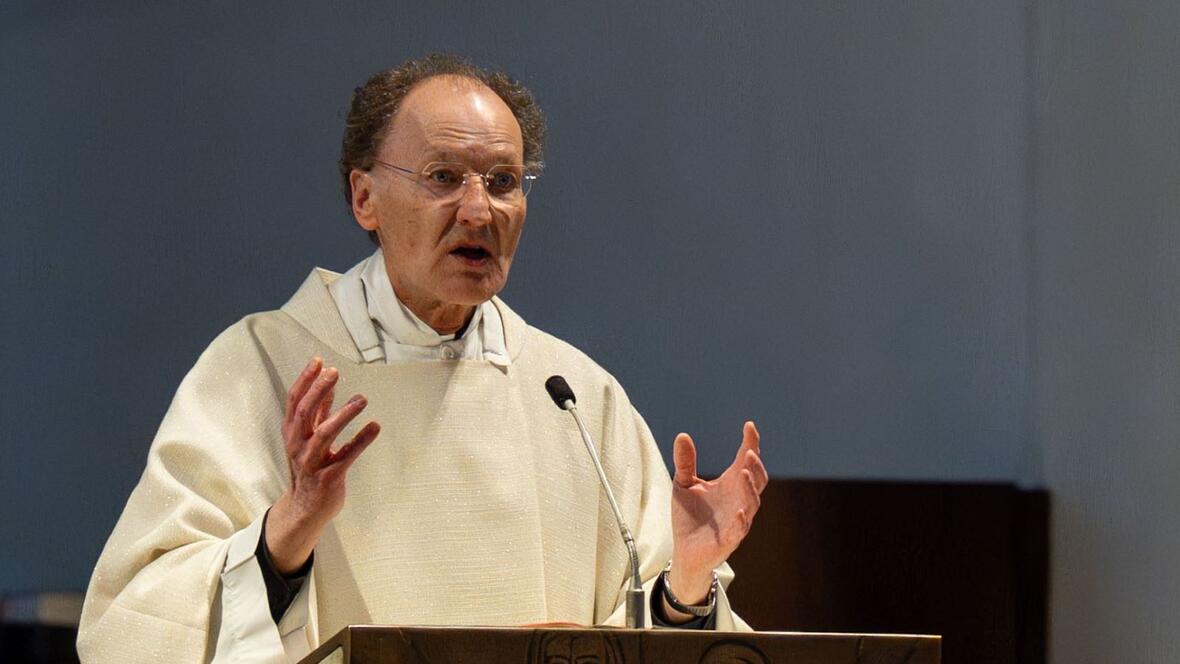 Generalvikar Dr. Wolfgang Hacker betonte in seiner Predigt den hohen Wert der Arbeit, den die EFL täglich leiste (Foto: Lucia Kohler / pba)