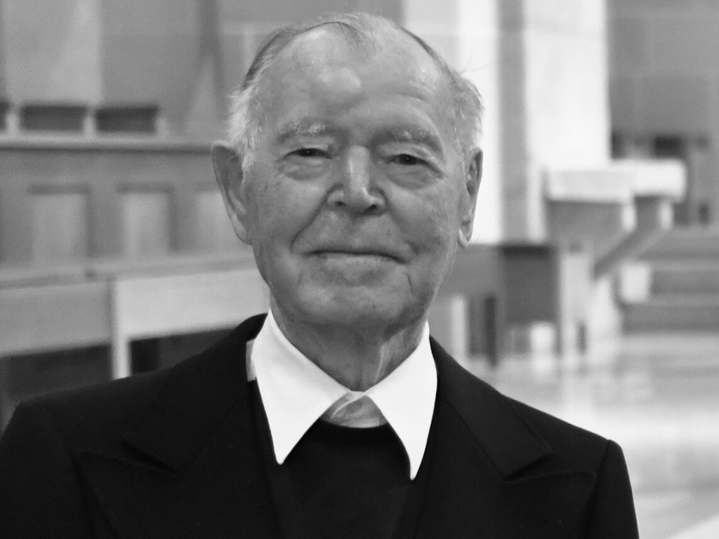 + Pfr. i.R. Franz Neumair (1929-2025) (Foto: Nicolas Schnall / pba)