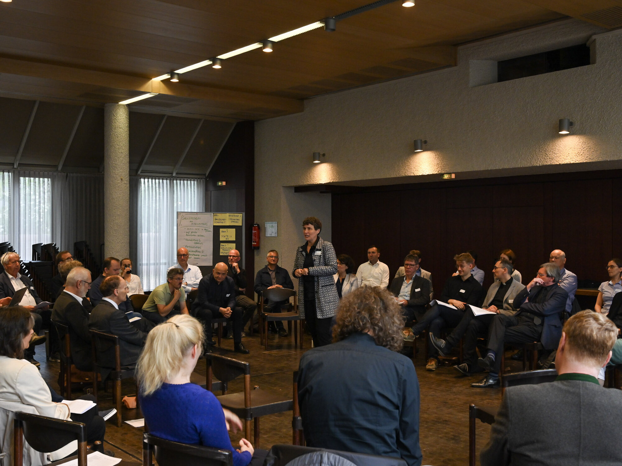 Intensives Arbeiten im Haus Katharina von Siena in Augsburg.