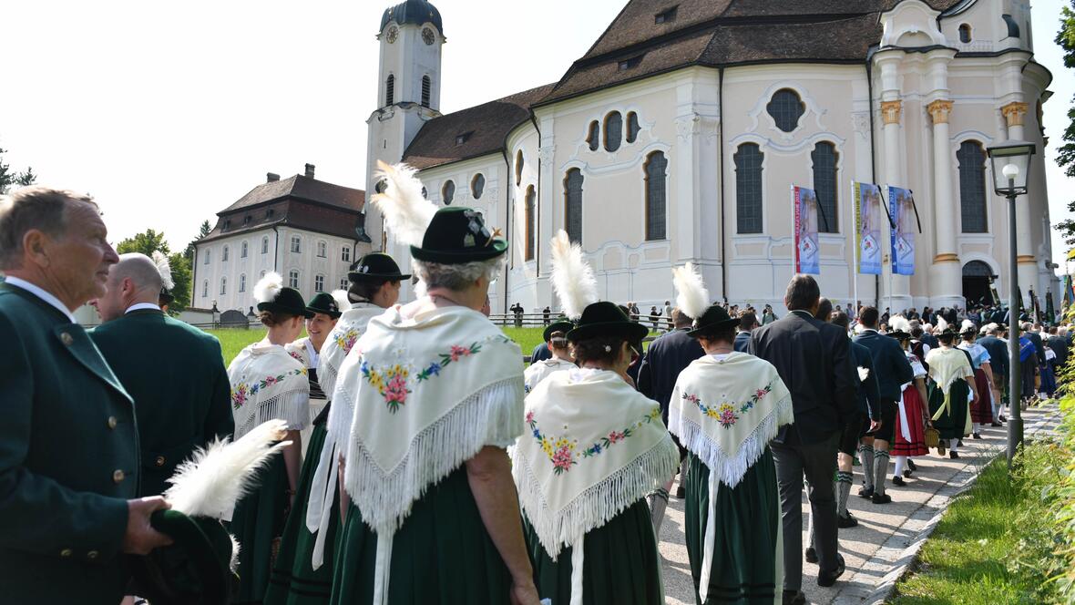 Trachtenwallfahrt und Gottesdienst zum Heiligen Jahr