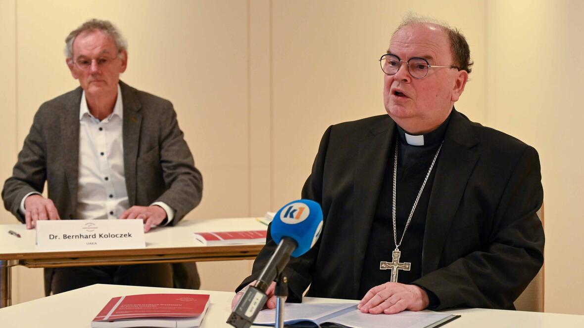 Bischof Dr. Bertram Meier bedankt sich in seinem Statement bei den Autoren der Studie, die "jede Menge Herzblut in ihr Aufarbeitungsprojekt gesteckt" hätten. (Foto: Julian Schmidt / pba)