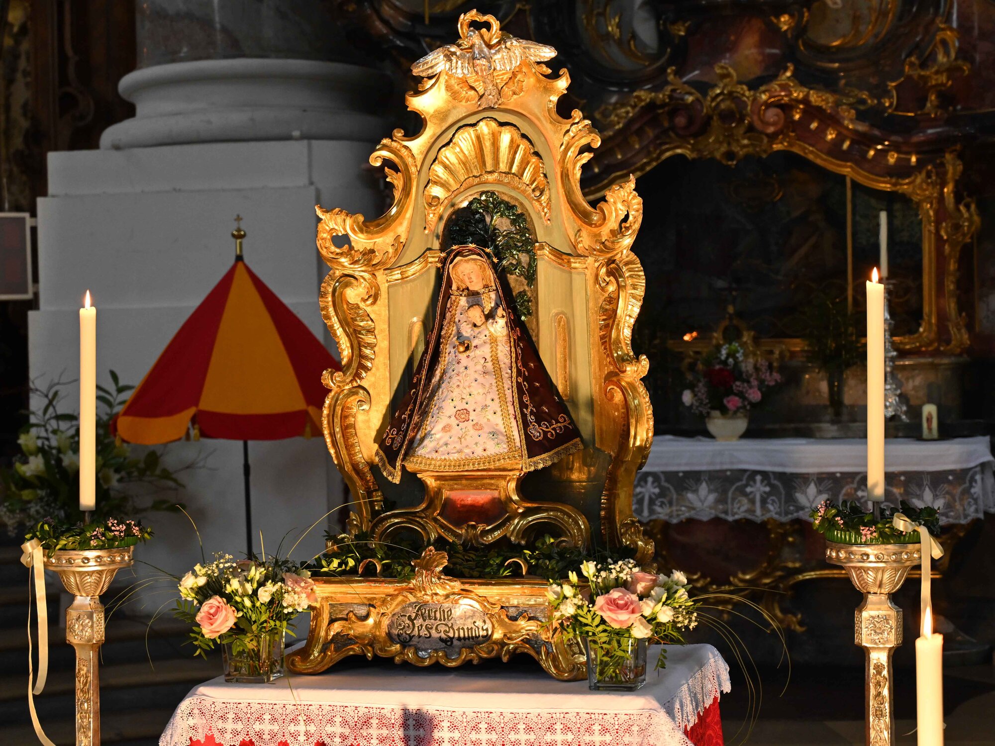 Gnadenbild in der Abteikirche.