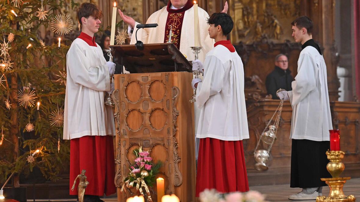 P. Winfried Schwab, Leiter der PG Ottobeuren, verkündete das Evangelium.