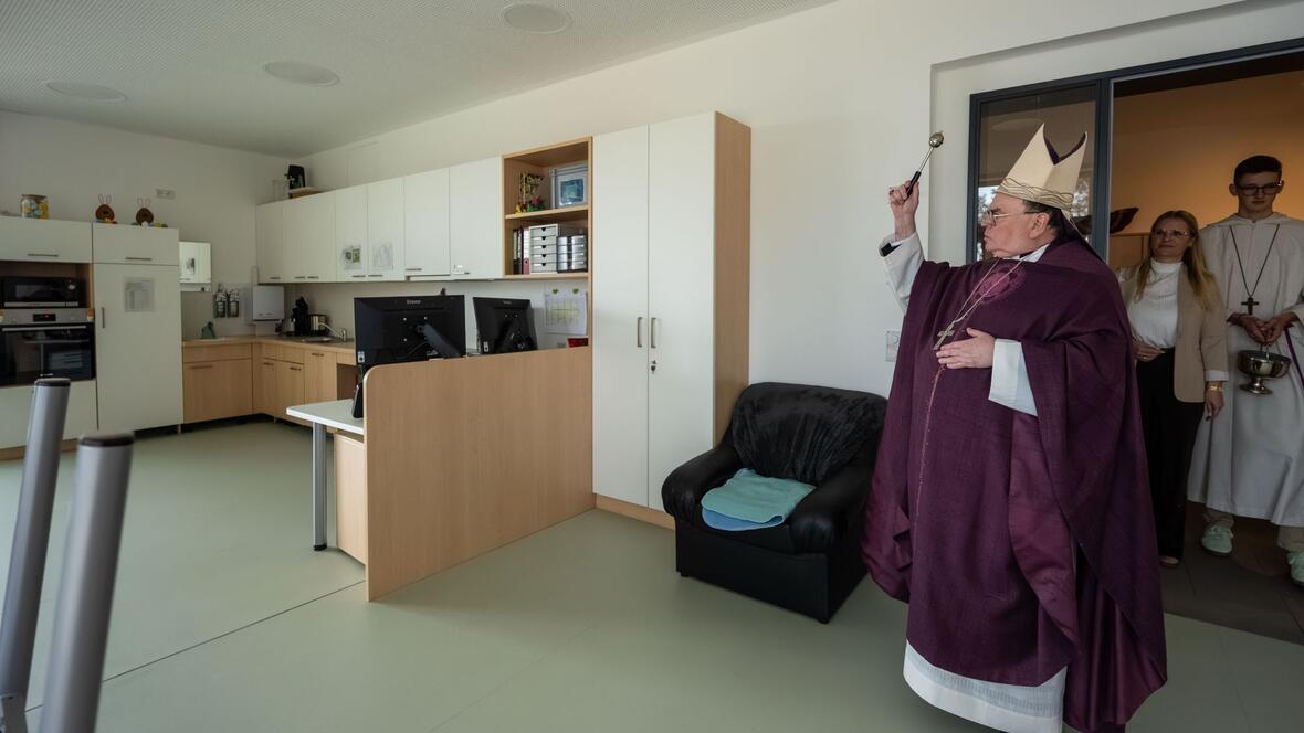 Auch die neuen Räumlichkeiten der Förderstätte wurden gesegnet.