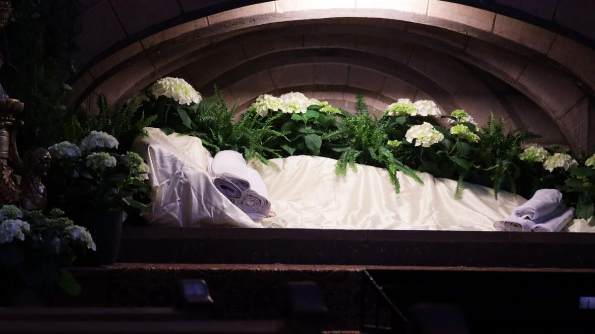 Das Grab ist leer, er ist wahrhaft auferstanden: Ostern im Augsburger Dom (Fotos: Annette Zoepf / pba)