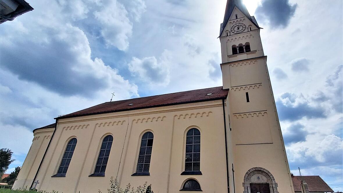 St. Michael in Hofstetten (Foto: Wikimedia Commons)