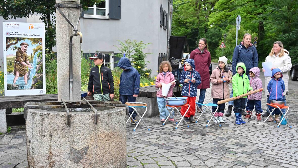 Beim Erlebnis-Parcours können Kinder die Werte des hl. Franziskus spielerisch kennenlernen. (Fotos: Maria Rösch / pba)