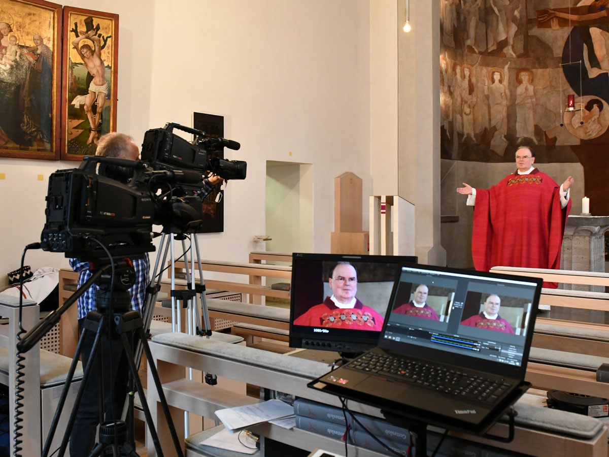 Live-Gottesdienste mit dem ernannten Bischof von Augsburg (Foto: Daniel Jäckel / pba)