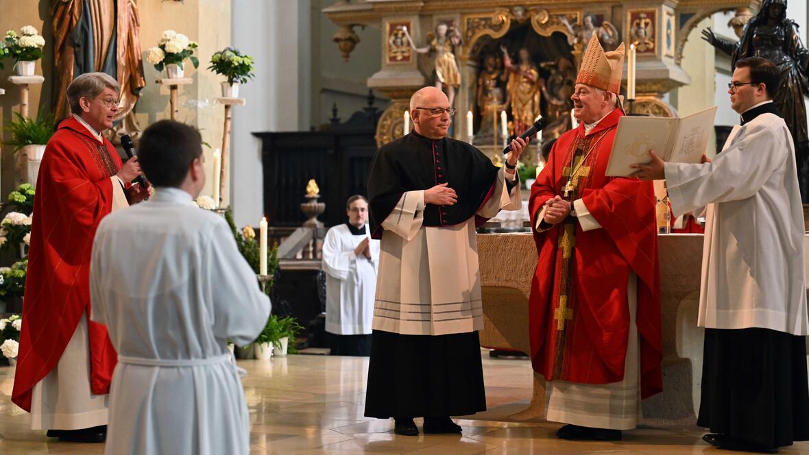 Vorstellung des Kandidaten durch den Regens. 